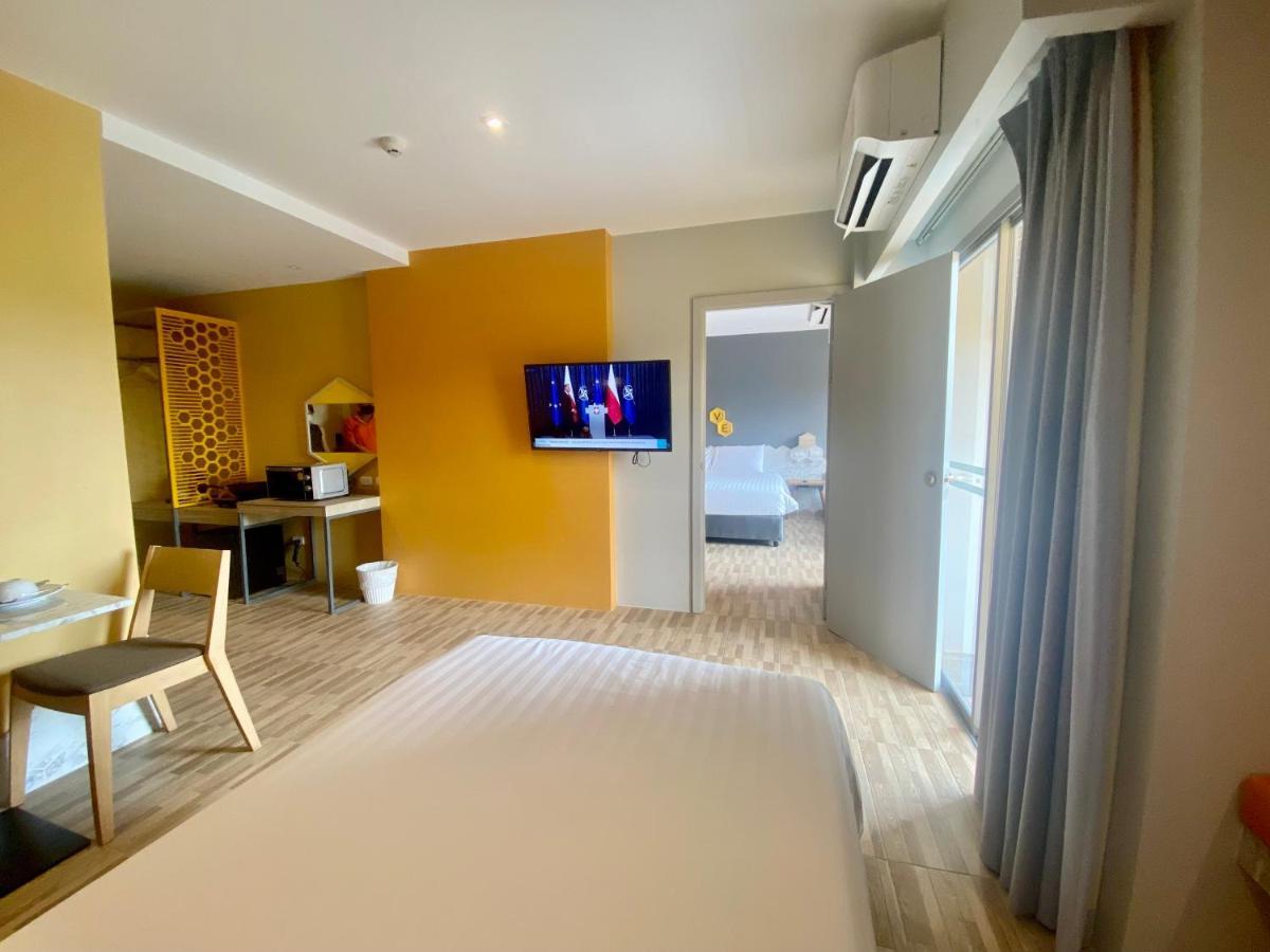 Beehive Boutique Hotel Phuket Kültér fotó