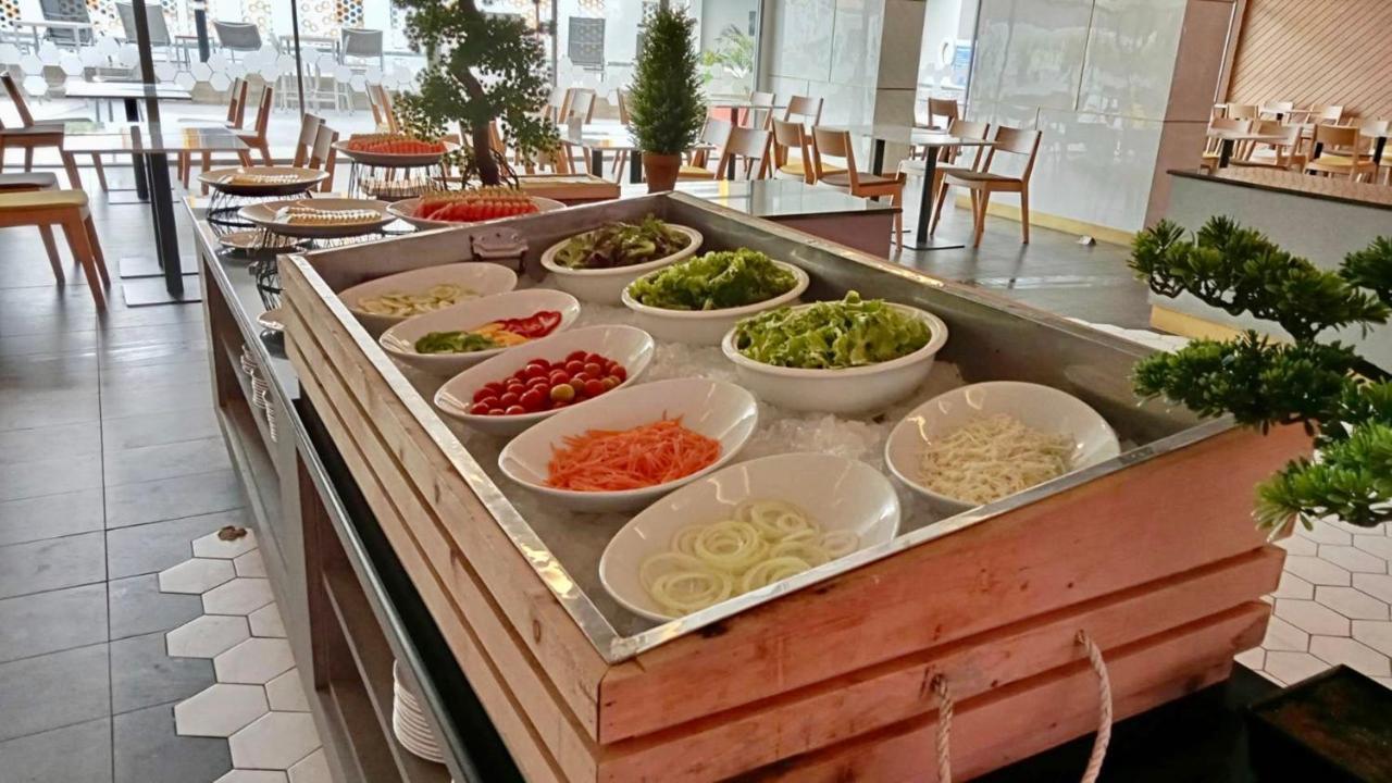 Beehive Boutique Hotel Phuket Kültér fotó