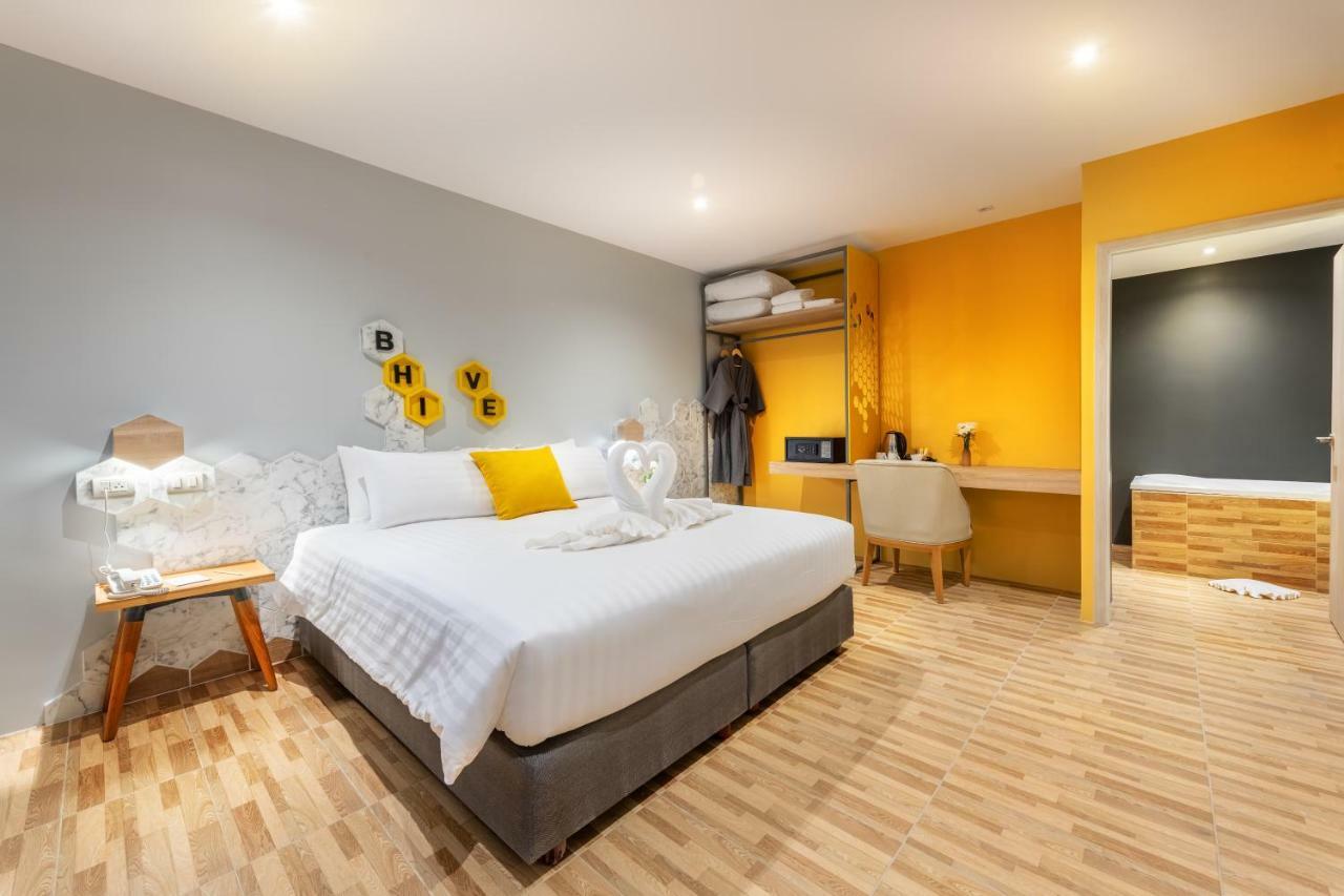 Beehive Boutique Hotel Phuket Kültér fotó